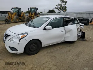 2017 Nissan Versa SV с VIN 3N1CN7AP2HL838924, выставлен на аукционе Copart как лот 60313655 с пробегом Не указан миль и Списание • Salvage title. История ставок и продаж доступна на DreamBid. Изображение 1.