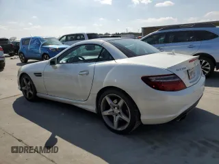 2015 Mercedes-Benz SLK-Class SLK 250 with VIN WDDPK4HA4FF109182, listed as a Copart auction lot 45529764 with 47,542 mi miles. Bid and sale history available at carsss.com. Image 2.