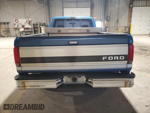 1992 Ford F-150 with VIN 2FTEF14Y3NCA58484, listed as a Copart auction lot 80323794 with 345,899 mi miles and Salvage Title. Bid and sale history available at carsss.com. Image 6.