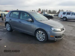 2014 Volkswagen Golf TDI w/Sunroof & Nav z VIN WVWDM7AJXEW005037, wystawiony jako Copart lot #43380895 z przebiegiem Nie podano mil oraz Czysty tytuł • Clean title. Historia ofert i sprzedaży dostępna na DreamBid. Obrazek 4.