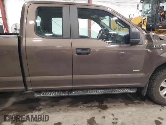2016 Ford F-150 XLT with VIN 1FTEX1EP0GFD57599, listed as a Copart auction lot 49491735 with 162,253 mi miles and Salvage Title. Bid and sale history available at carsss.com. Image 10.