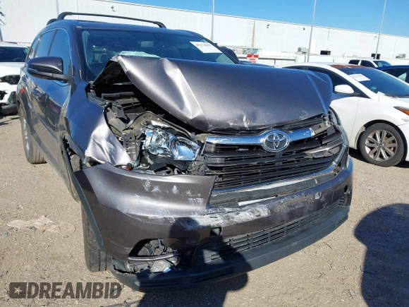 2015 Toyota Highlander Limited with VIN 5TDYKRFH0FS067881, listed as a IAAI auction lot 41272012 with 94,423 mi miles and . Bid and sale history available at DreamBid. Image 6.