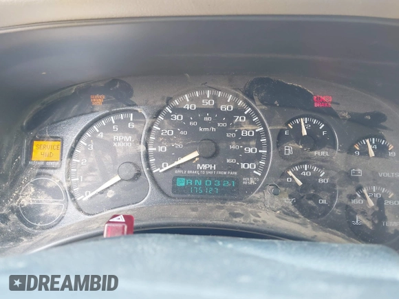 2002 Chevrolet Suburban LS with VIN 1GNFK16Z42J120730, listed as a IAAI auction lot 42021233 with 175,127 mi miles. Bid and sale history available at carsss.com. Image 7.
