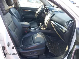2014 Kia Sorento EX with VIN 5XYKUDA73EG481900, listed as a IAAI auction lot 41709755 with 170,551 mi miles. Bid and sale history available at carsss.com. Image 5.