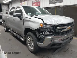 2021 Chevrolet Silverado 1500 LT z VIN 3GCUYDET3MG288294, wystawiony jako IAAI lot #42225722 z przebiegiem 121 325 mil mil oraz . Historia ofert i sprzedaży dostępna na DreamBid. Obrazek 1.