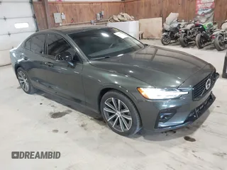 2022 Volvo S60 Momentum with VIN 7JRL12TZ1NG192240, listed as a IAAI auction lot 42144039 with 53,058 mi miles. Bid and sale history available at carsss.com. Image 1.
