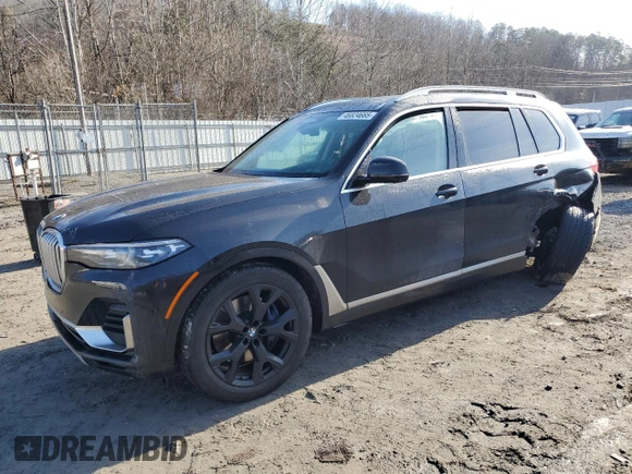 2021 BMW X7 xDrive40i z VIN 5UXCW2C06M9G15321, wystawiony jako Copart lot #46824665 z przebiegiem Nie podano mil oraz Szkoda całkowita • Salvage title. Historia ofert i sprzedaży dostępna na DreamBid. Obrazek 1.