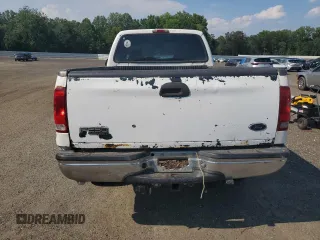 1999 Ford F-250 XL with VIN 1FTNX21LXXEC76365, listed as a Copart auction lot 63945125 with 522,235 mi miles and Clean title. Bid and sale history available at DreamBid. Image 6.