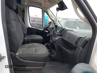 2022 Ram ProMaster Cargo with VIN 3C6LRVNG1NE132745, listed as a IAAI auction lot 41273258 with 47,779 mi miles and . Bid and sale history available at DreamBid. Image 5.