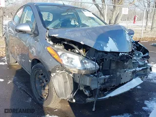 2012 Mazda Mazda2 Sport with VIN JM1DE1KZ2C0147736, listed as a IAAI auction lot 41347803 with 38,612 mi miles. Bid and sale history available at carsss.com. Image 1.