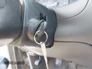 2002 Ford Ranger XL Fleet с VIN 1FTZR45E52PB73516, выставлен на аукционе IAAI как лот 42076226 с пробегом 427 736 миль миль и . История ставок и продаж доступна на DreamBid. Изображение 11.