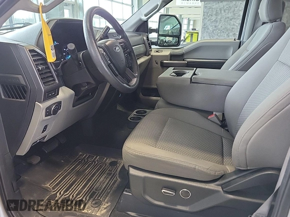 2019 Ford F-250 XL z VIN 1FT7W2B65KEG56601, wystawiony jako IAAI lot #42237929 z przebiegiem 124 252 mil mil oraz . Historia ofert i sprzedaży dostępna na DreamBid. Obrazek 1.