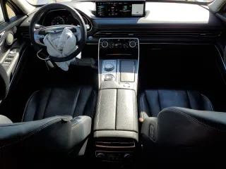 2023 Genesis GV80 z VIN KMUHCESC7PU147303, wystawiony jako Copart lot #48318015 z przebiegiem 24 954 mil mil oraz Szkody całkowita. Historia ofert i sprzedaży dostępna na DreamBid. Obrazek 8.
