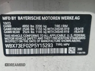 2023 BMW X1 xDrive28i z VIN WBX73EF02P5Y15293, wystawiony jako Copart lot #57629965 z przebiegiem 7 381 mil mil oraz Szkoda całkowita • Salvage title. Historia ofert i sprzedaży dostępna na DreamBid. Obrazek 13.