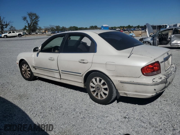 2003 Hyundai Sonata GLS with VIN KMHWF35H03A880636, listed as a Copart auction lot 49477875 with 273,760 mi miles and Salvage Title. Bid and sale history available at carsss.com. Image 2.