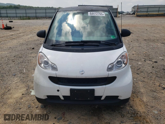 2009 Smart fortwo Pure with VIN WMEEJ31X19K216555, listed as a Copart auction lot 64412765 with 74,152 mi miles and Clean title. Bid and sale history available at DreamBid. Image 5.