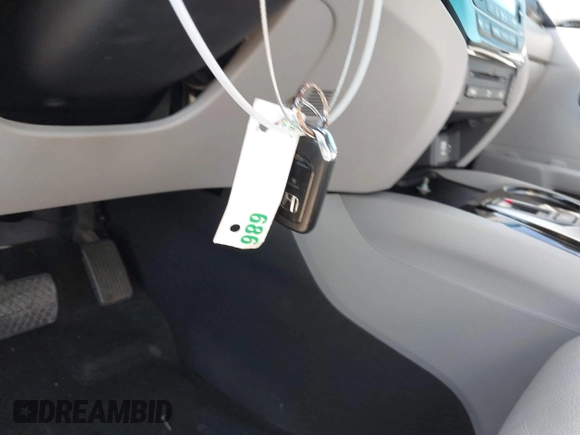 2017 Honda Pilot Touring with VIN 5FNYF5H93HB008088, listed as a IAAI auction lot 41699129 with 110,830 mi miles. Bid and sale history available at carsss.com. Image 11.