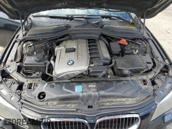 2007 BMW 5 Series 530xi with VIN WBANF73587CU25251, listed as a Copart auction lot 58030295 with 186,995 mi miles and Salvage title. Bid and sale history available at DreamBid. Image 11.