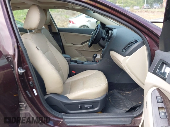 2013 Kia Optima EX with VIN 5XXGN4A70DG147510, listed as a IAAI auction lot 42211671 with 138,947 mi miles and . Bid and sale history available at carsss.com. Image 5.