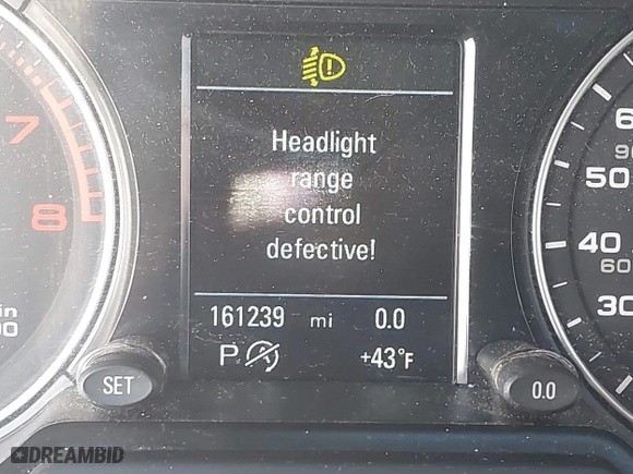 2016 Audi Q5 Premium Plus with VIN WA1D7AFPXGA042617, listed as a IAAI auction lot 41077195 with 161,239 mi miles. Bid and sale history available at carsss.com. Image 16.