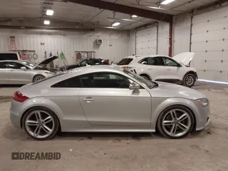 2015 Audi TTS 2.0T z VIN TRUB1AFK2F1000143, wystawiony jako IAAI lot #41649250 z przebiegiem 110 321 mil mil oraz . Historia ofert i sprzedaży dostępna na DreamBid. Obrazek 13.
