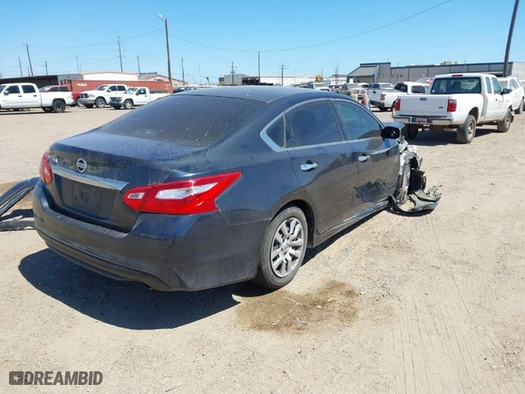 2017 Nissan Altima 2.5 S with VIN 1N4AL3AP3HN366371, listed as a IAAI auction lot 41804040 with 178,776 mi miles. Bid and sale history available at carsss.com. Image 4.