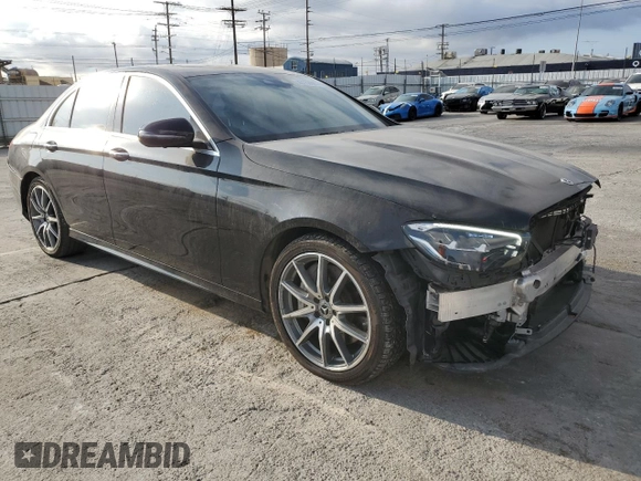 2022 Mercedes-Benz E 350 with VIN W1KZF8DB8NB080388, listed as a Copart auction lot 43158605 with 46,105 mi miles and Salvage Title. Bid and sale history available at DreamBid. Image 4.