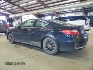 2013 Honda Accord EX z VIN 1HGCT1A70DA012902, wystawiony jako Copart lot #50339055 z przebiegiem 300 017 mil mil oraz Tytuł czysty. Historia ofert i sprzedaży dostępna na DreamBid. Obrazek 2.