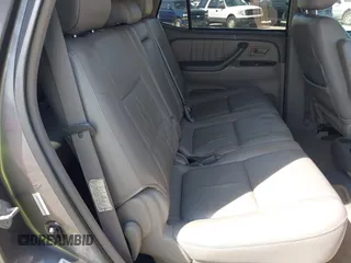 2003 Toyota Sequoia Limited with VIN 5TDBT48AX3S163180, listed as a IAAI auction lot 42129050 with 125,086 mi miles and . Bid and sale history available at DreamBid. Image 8.