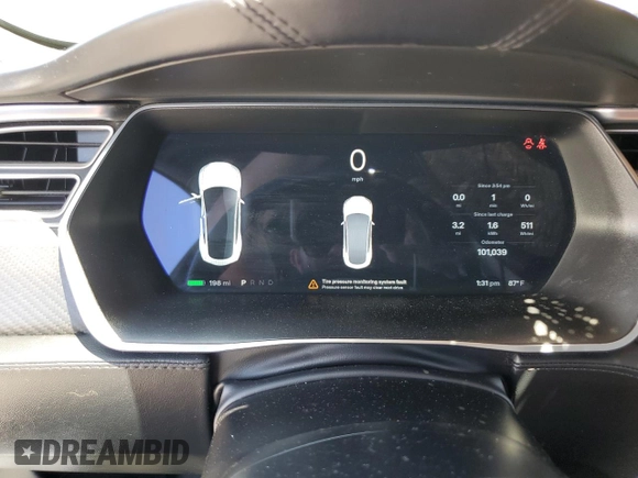 2017 Tesla Model S 100D z VIN 5YJSA1E28HF203141, wystawiony jako Copart lot #56306495 z przebiegiem 101 039 mil mil oraz Szkoda całkowita • Salvage title. Historia ofert i sprzedaży dostępna na DreamBid. Obrazek 9.