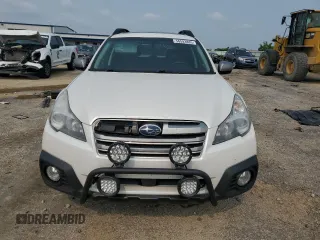 2014 Subaru Outback Limited z VIN 4S4BRCPC1E3253829, wystawiony jako Copart lot #56593885 z przebiegiem 149 208 mil mil oraz Czysty tytuł • Clean title. Historia ofert i sprzedaży dostępna na DreamBid. Obrazek 5.