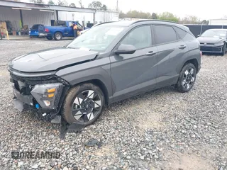 2025 Hyundai Kona SEL with VIN KM8HB3AB1SU209284, listed as a IAAI auction lot 41862270 with 13,678 mi miles. Bid and sale history available at carsss.com. Image 21.