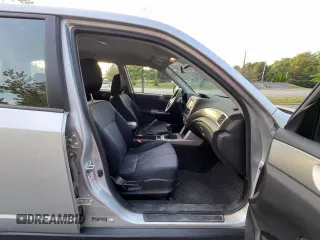 2009 Subaru Forester X with VIN JF2SH61619G790793, listed as a Copart auction lot 62647265 with 93,516 mi miles and Clean title. Bid and sale history available at DreamBid. Image 5.