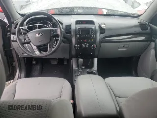 2012 Kia Sorento LX with VIN 5XYKTCA69CG256544, listed as a Copart auction lot 85510044 with 167,395 mi miles and Salvage Title. Bid and sale history available at DreamBid. Image 8.