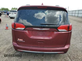 2018 Chrysler Pacifica Touring L Plus z VIN 2C4RC1EG9JR106271, wystawiony jako Copart lot #52977135 z przebiegiem 53 484 mil mil oraz Szkody całkowita. Historia ofert i sprzedaży dostępna na DreamBid. Obrazek 6.