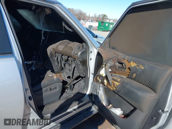 2019 Nissan Armada SL with VIN JN8AY2NDXK9085369, listed as a IAAI auction lot 41265930 with Not provided miles and . Bid and sale history available at DreamBid. Image 5.
