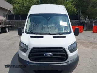 2019 Ford Transit z VIN 1FTBW2XG5KKB23337, wystawiony jako IAAI lot #42846883 z przebiegiem 65 369 mil mil oraz . Historia ofert i sprzedaży dostępna na DreamBid. Obrazek 12.