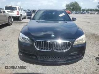 2013 BMW 7 Series 750i with VIN WBAYA8C58DC996431, listed as a Copart auction lot 70366064 with 106,580 mi miles and Salvage Title. Bid and sale history available at DreamBid. Image 5.