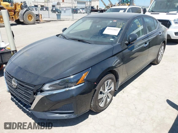 2023 Nissan Altima S with VIN 1N4BL4BV3PN408480, listed as a IAAI auction lot 41952802 with 55,770 mi miles and . Bid and sale history available at DreamBid. Image 2.