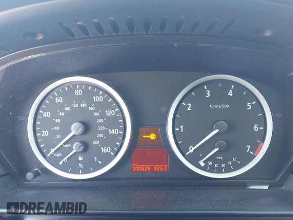 2004 BMW 5 Series 530i with VIN WBANA73564B812249, listed as a IAAI auction lot 42101318 with 200,629 mi miles and . Bid and sale history available at carsss.com. Image 7.