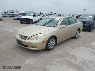 2003 Lexus ES 300 with VIN JTHBF30G030126237, listed as a IAAI auction lot 42061334 with 205,375 mi miles. Bid and sale history available at carsss.com. Image 2.
