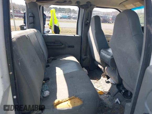 2007 Ford F-250 XL with VIN 1FTSW20P77EA16936, listed as a IAAI auction lot 41802562 with 335,891 mi miles and . Bid and sale history available at DreamBid. Image 8.