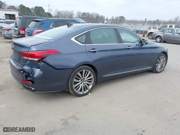 2015 Hyundai Genesis 5.0L with VIN KMHGN4JF7FU085068, listed as a IAAI auction lot 41679660 with 66,540 mi miles. Bid and sale history available at carsss.com. Image 4.