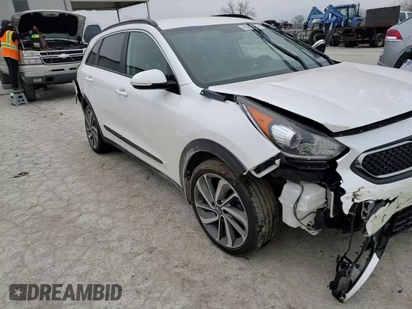 2017 Kia Niro Touring Launch Edition with VIN KNDCC3LC6H5062514, listed as a Copart auction lot 85264154 with 183,183 mi miles and Salvage Title. Bid and sale history available at carsss.com. Image 10.