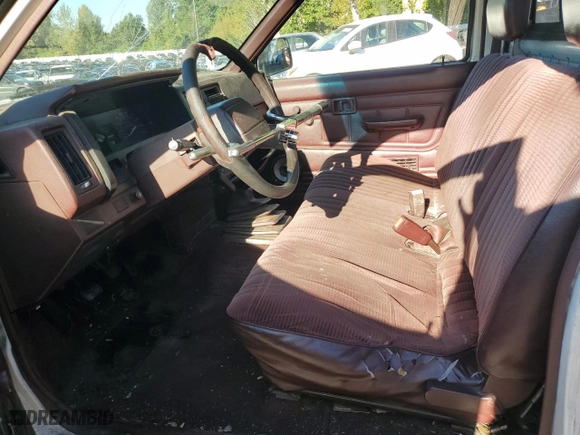 1991 Nissan Trucks 2WD XE with VIN 1N6SD11S4MC427217, listed as a Copart auction lot 73677614 with 292,293 mi miles and Salvage Title. Bid and sale history available at carsss.com. Image 7.
