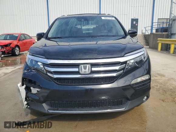 2017 Honda Pilot Touring with VIN 5FNYF6H92HB016186, listed as a Copart auction lot 46577555 with 140,195 mi miles and Salvage title. Bid and sale history available at DreamBid. Image 5.