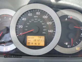 2006 Toyota RAV4 with VIN JTMBK33V765003467, listed as a IAAI auction lot 42017690 with 181,277 mi miles. Bid and sale history available at carsss.com. Image 7.