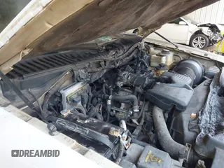 2004 Ford Expedition Eddie Bauer z VIN 1FMPU17L04LA73555, wystawiony jako IAAI lot #42582202 z przebiegiem Nie podano mil oraz . Historia ofert i sprzedaży dostępna na DreamBid. Obrazek 13.