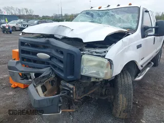 1999 Ford Super Duty F-250 XL with VIN 1FTNX21F5XED46431, listed as a IAAI auction lot 41918964 with 269,834 mi miles. Bid and sale history available at carsss.com. Image 6.