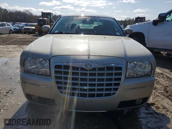 2006 Chrysler 300 Touring with VIN 2C3LA53G96H342619, listed as a Copart auction lot 51123435 with 173,155 mi miles and Salvage Title. Bid and sale history available at DreamBid. Image 5.